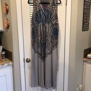 Maxi dress